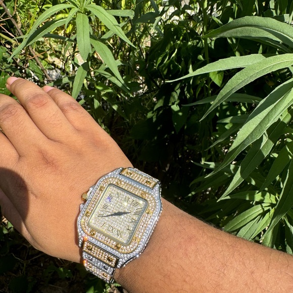 Two-tones icy Watch! Unisex style ⌚️ - Picture 3 of 3